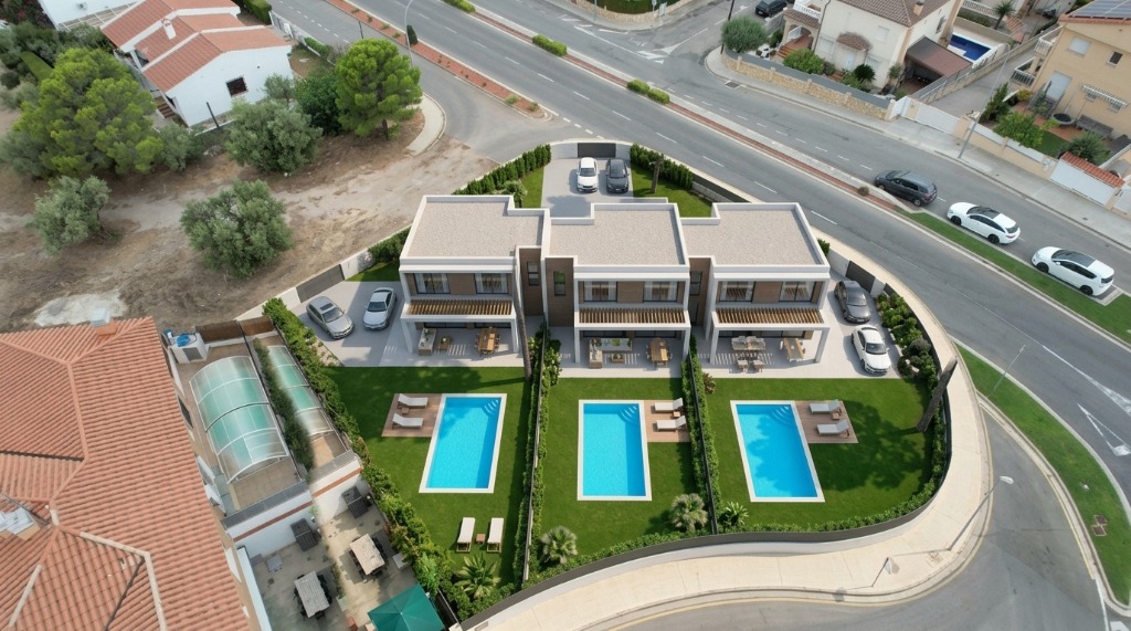 ++ Oportunidad Única en Pino Alto (Miami Platja) ++ - Image 2